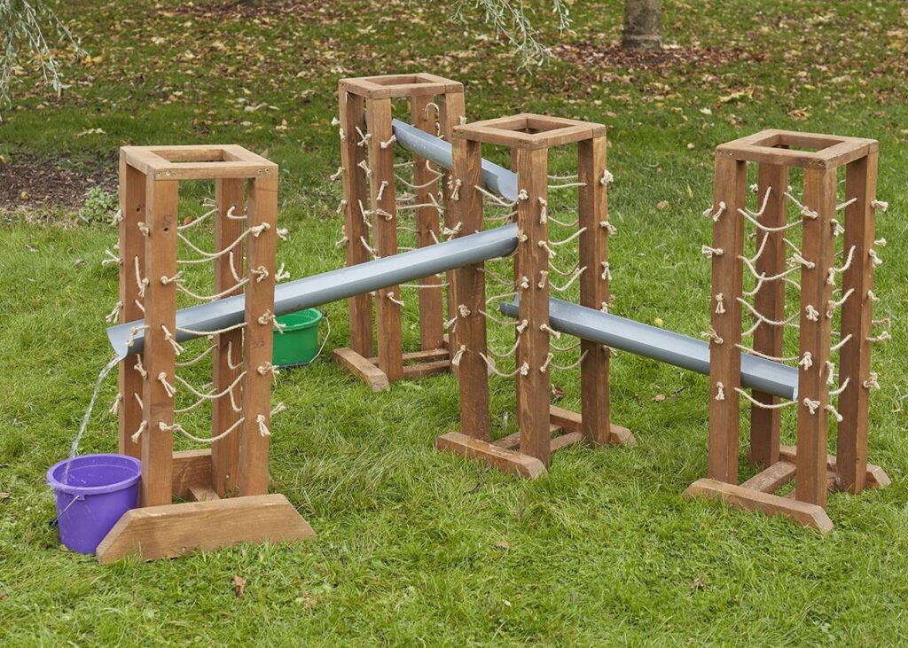 Water play guttering stands
