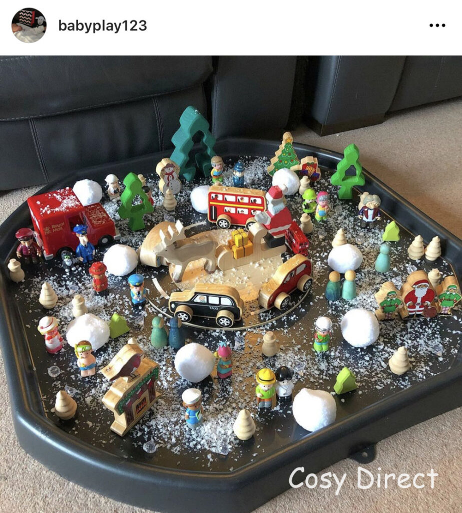 Cosy Christmas Tray Play Ideas